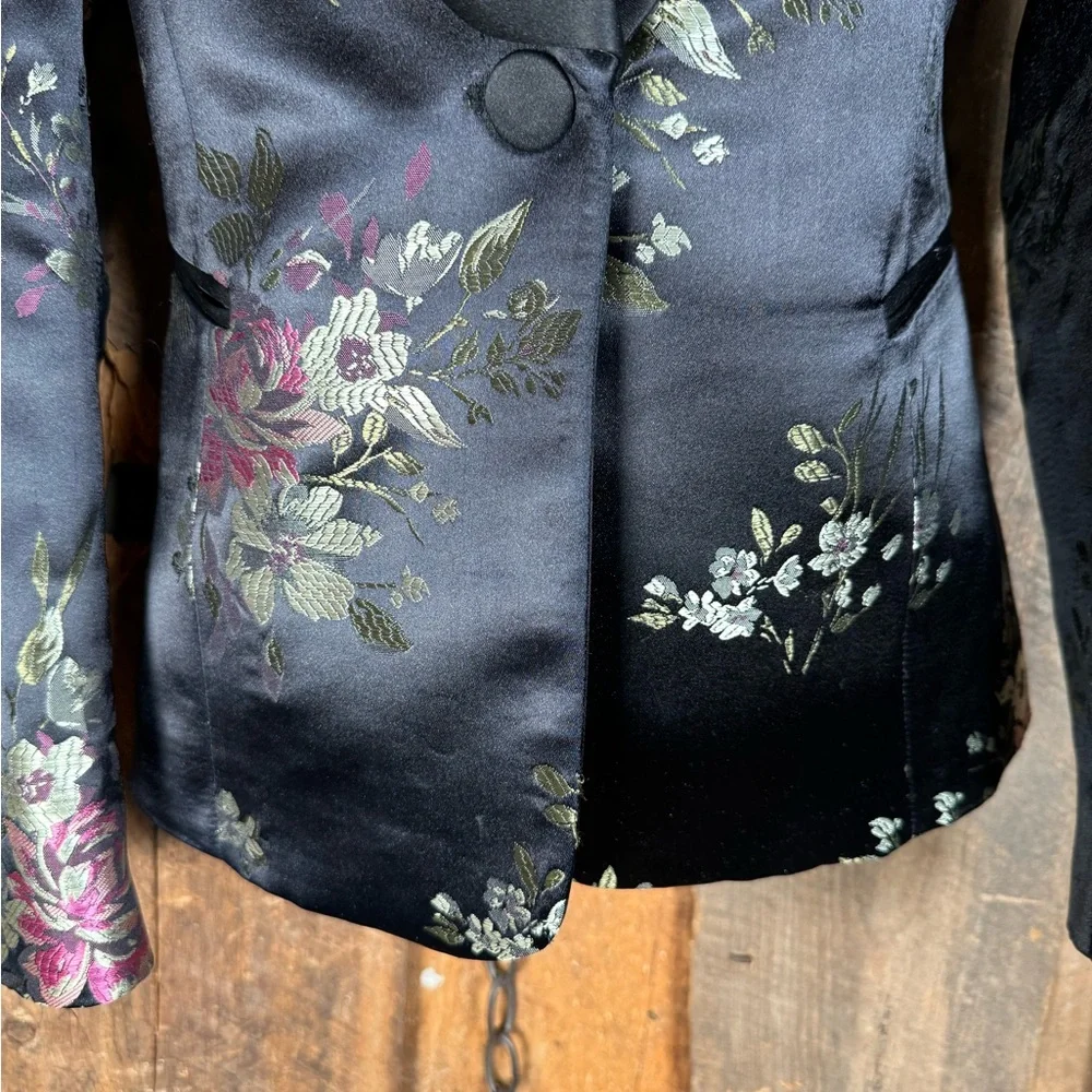 Zara Basic Jacquard Tuxedo Blazer - Size X-Small - Picture 4 of 16